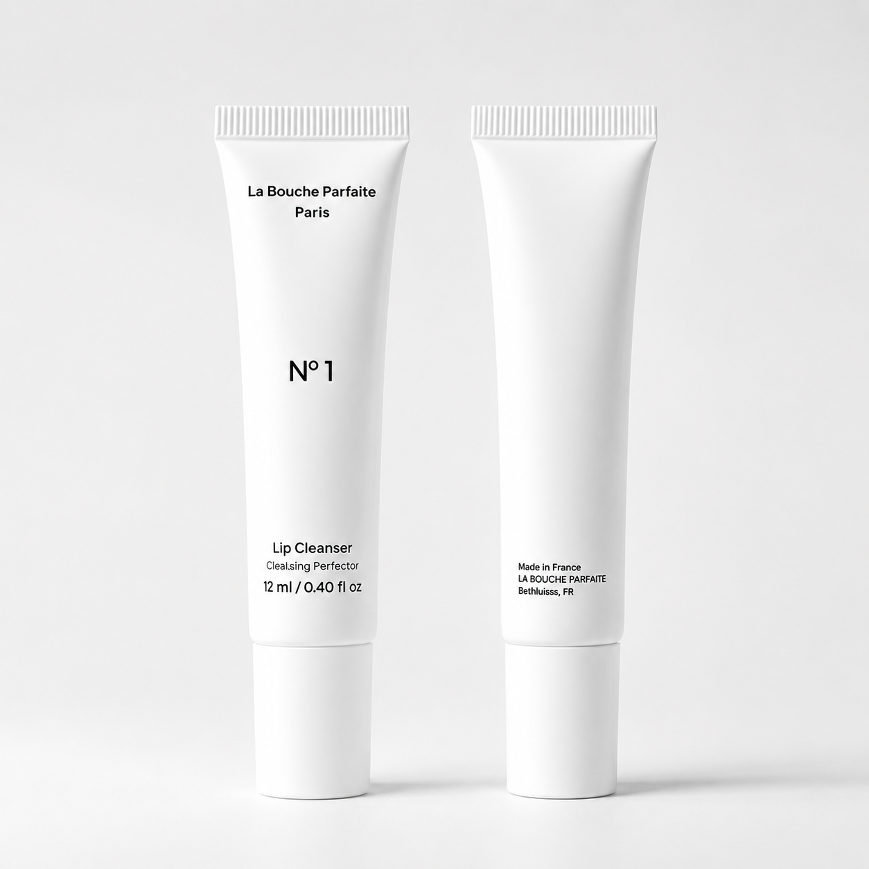 Lip Cleanser Corrector N°1 – Priming lip cleanser with plum kernel oil, first step of the lip hyperpigmentation corrective protocol – La Bouche Parfaite