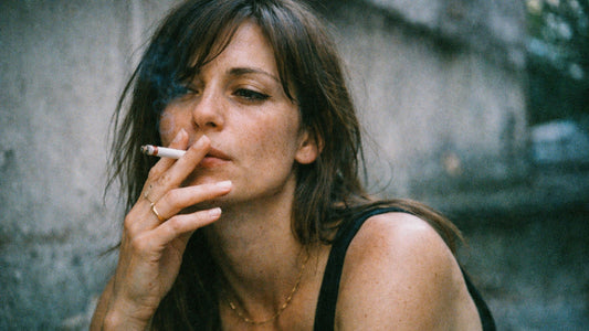 Smoker Lips: Causes, Treatment, and How to Get Rid of the Darkening